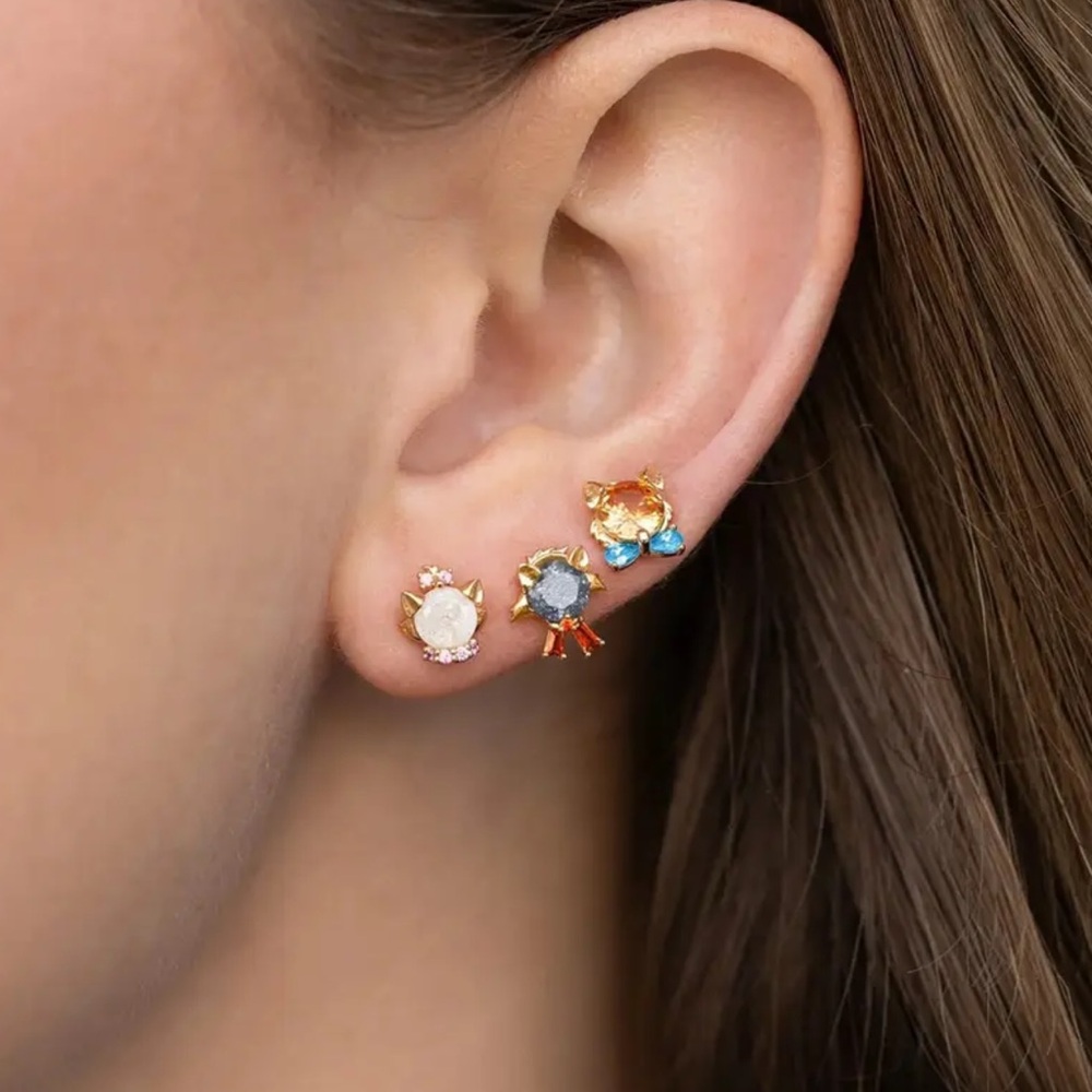 Disney’s The Aristocats Earring Set, Disney The Aristocats Marie Earring Set - Picture 2 of 5